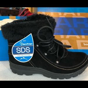 Never worn Baretraps Suede Black Faux Fur winter boots. Size 8.